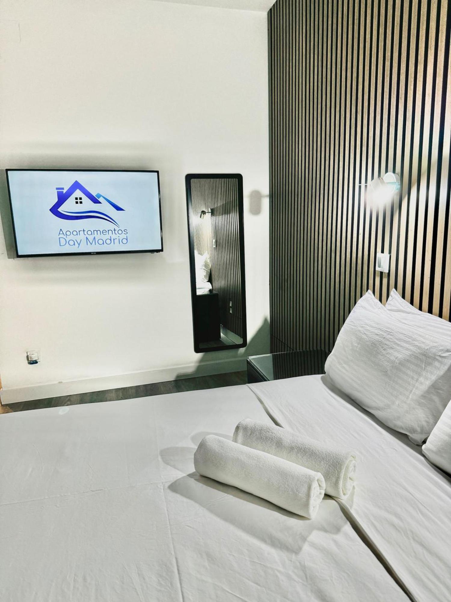Apartamentos Day Madrid Callao Centro Gran Via Sol Malasana Екстериор снимка