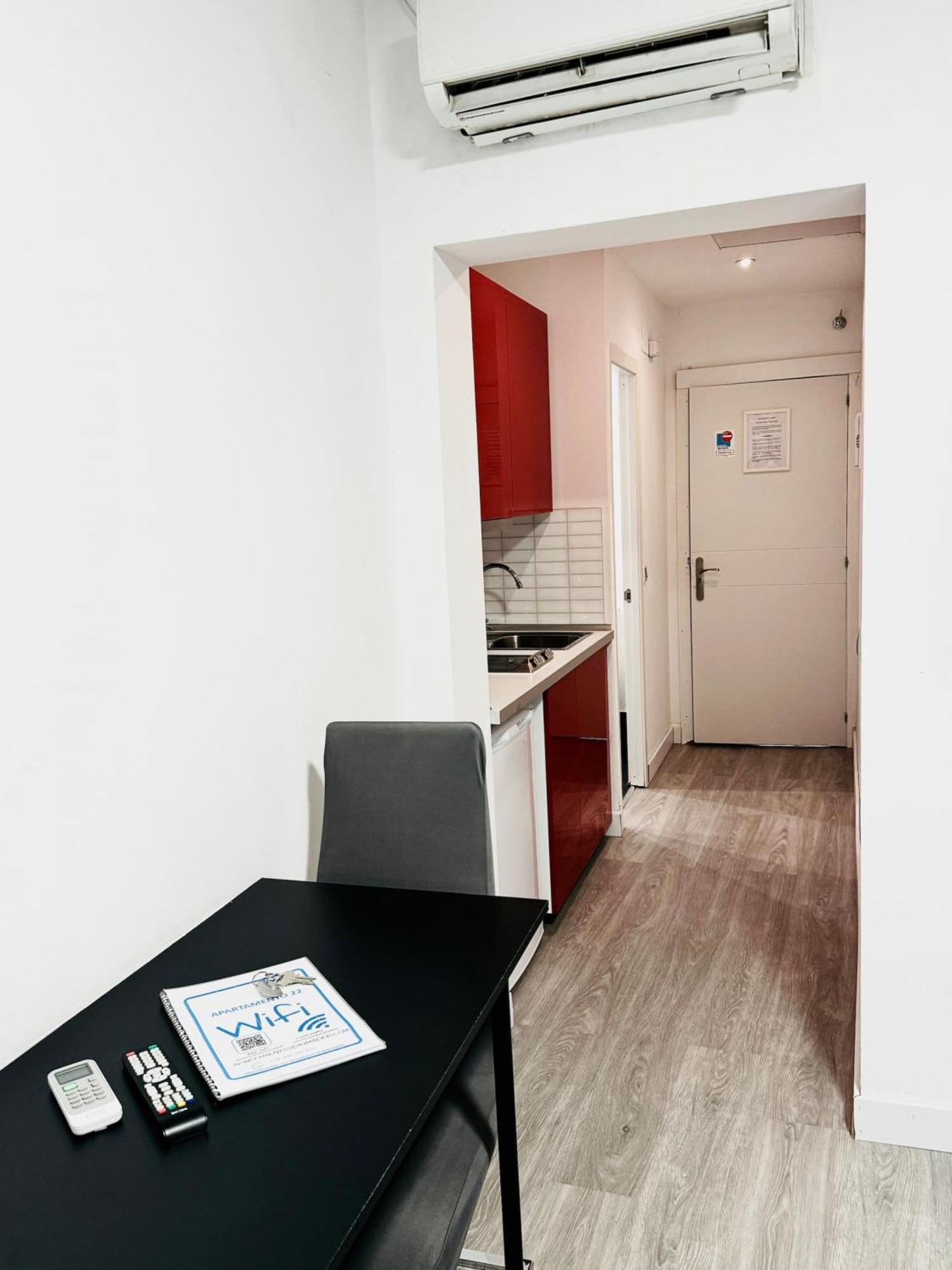 Apartamentos Day Madrid Callao Centro Gran Via Sol Malasana Екстериор снимка