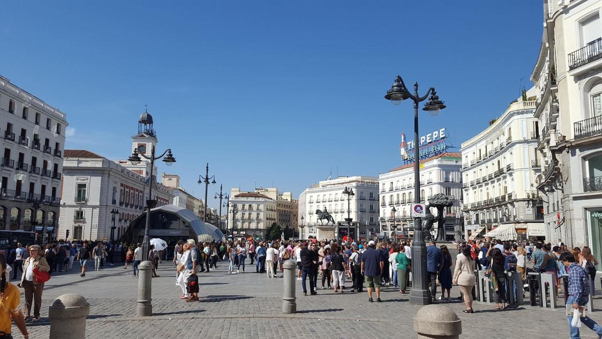 Apartamentos Day Madrid Callao Centro Gran Via Sol Malasana Екстериор снимка